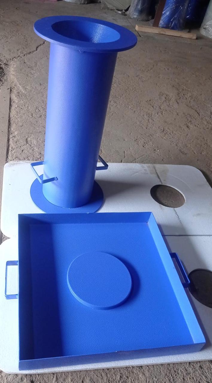 Sand poring cylinder